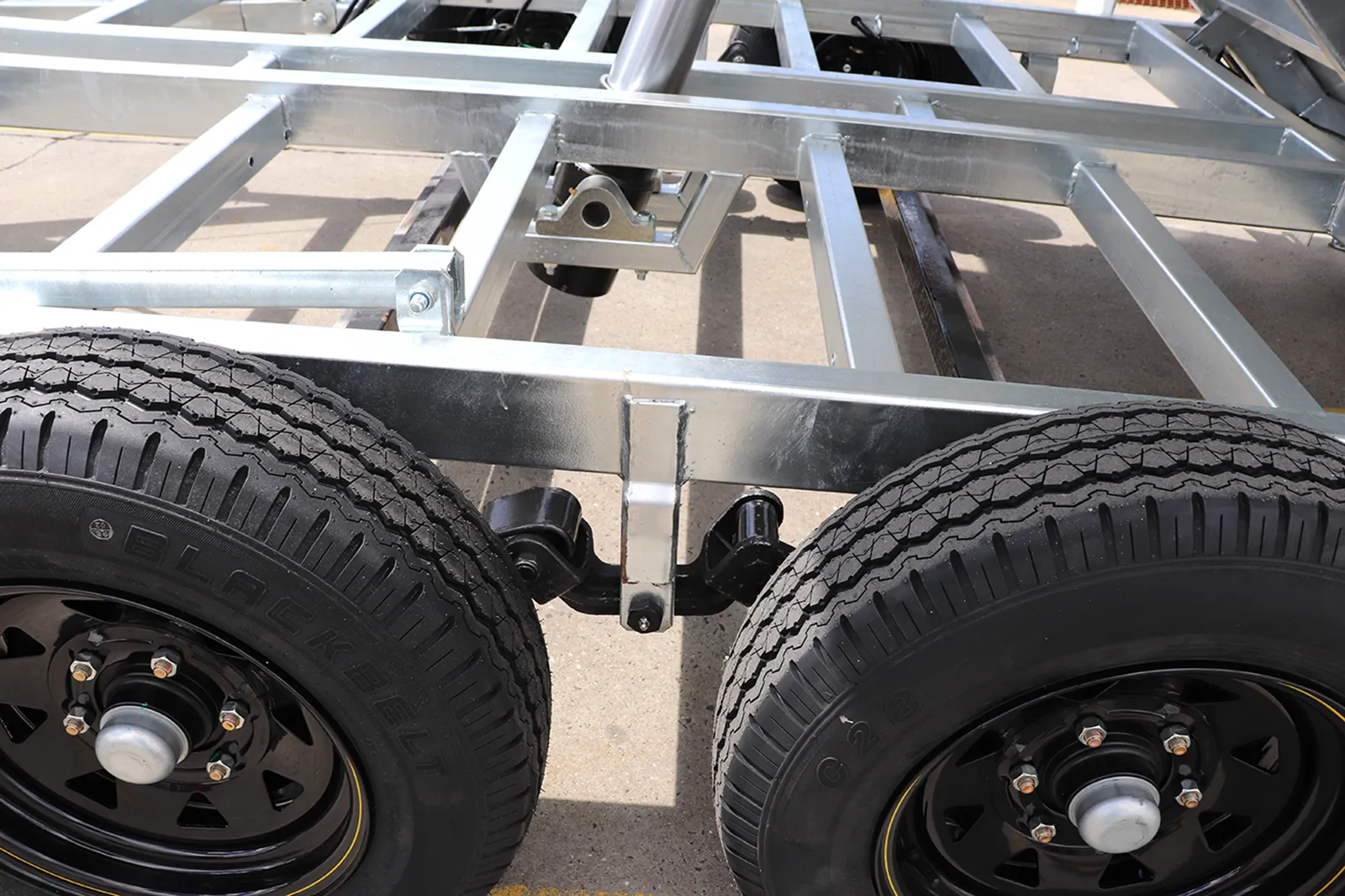 10×6 heavy duty galvanised hydraulic tipper cage trailer for sale – 3ft cage <br><br><span class="gvm 3200">3500 kg gvm</span> 10×6 heavy duty galvanised hydraulic tipper cage trailer for sale – 3ft cage 3500 kg gvm