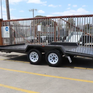 14×6’6″ beaver tail car carrier trailer for sale3200 kg atm
