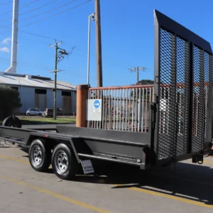 16×6’6″ car carrier box trailer for sale with 10″ sides – rear drop spring assist mesh ramp2800 kg atm