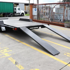 18×6’6″ 3200kg gvm semi flat car carrier trailer for sale3200 kg atm