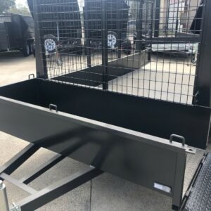 8×5 single axle landscape gardening trailer checker plate floor 3ft high cage