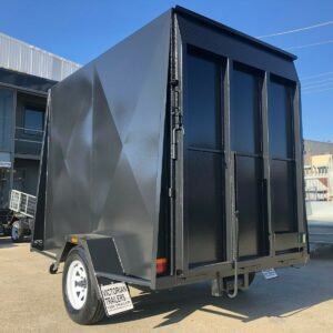 8×5 single axle 6ft high fully enclosed van / cargo trailer with brakes 1400kg gvm with ramp for sale1400 kg gvm