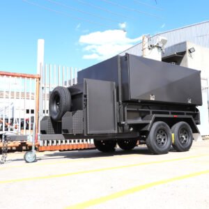 8×5 tandem axle gardening trailer with hydraulic tipper | enclosed mower box for sale in melbourne