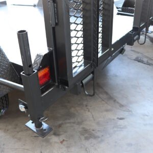 8×5 heavy duty plant / machinery trailer for sale 2.8 ton gvm – 2x drop down ramps