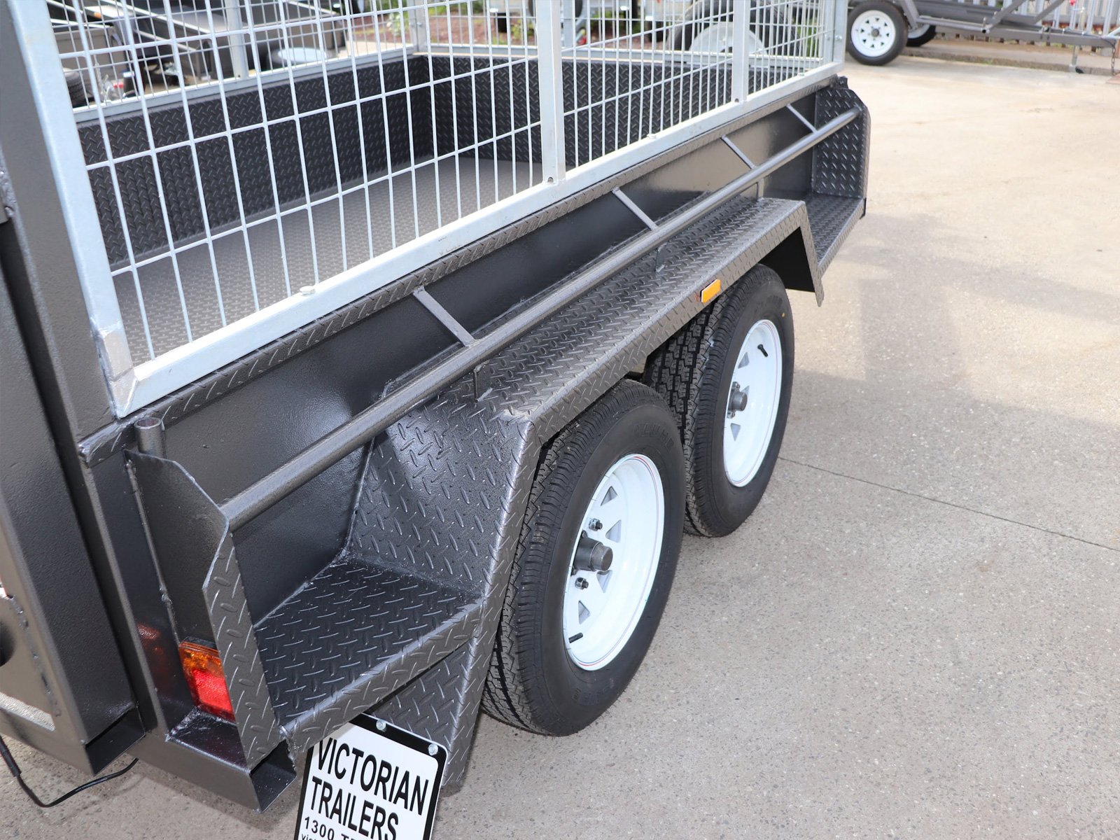 8×5 heavy duty tandem cage trailer | 3 ft galvanised cage | 1 piece grid mesh 8×5 heavy duty tandem cage trailer | 3 ft galvanised cage | 1 piece grid mesh