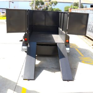 8×5 tandem axle gardening trailer with hydraulic tipper | enclosed mower box for sale in melbourne