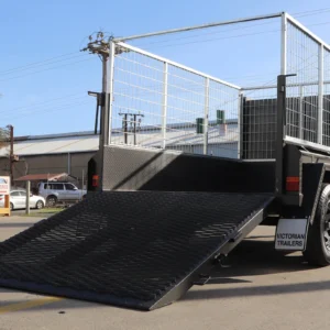 8×5 tandem axle gardening trailer with single piece drop grid mesh ramp with 4ft enclosed mower box
